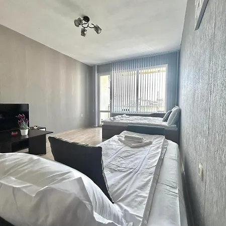 Smart Choice Family By Apartmax Апартамент Варна